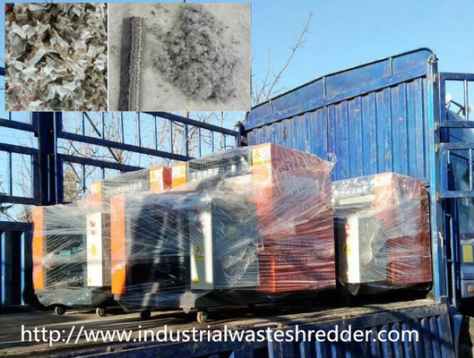 ราคาดี เครื่องหั่นพรมอุตสาหกรรมเศษซาก 3000 - 5000kg / H ขนาดการตัดที่ปรับได้ ออนไลน์